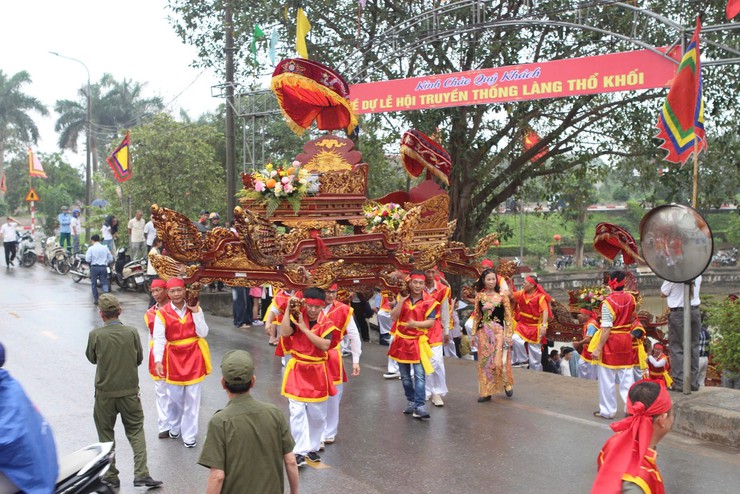 Tưng bừng các lễ hội truyền thống phường Long Biên- Ảnh 4.
