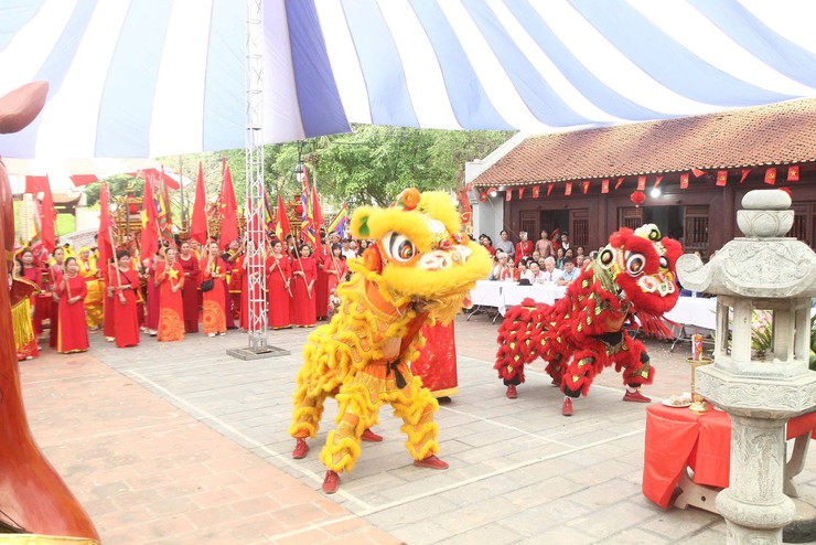 Tưng bừng các lễ hội truyền thống phường Long Biên- Ảnh 14.