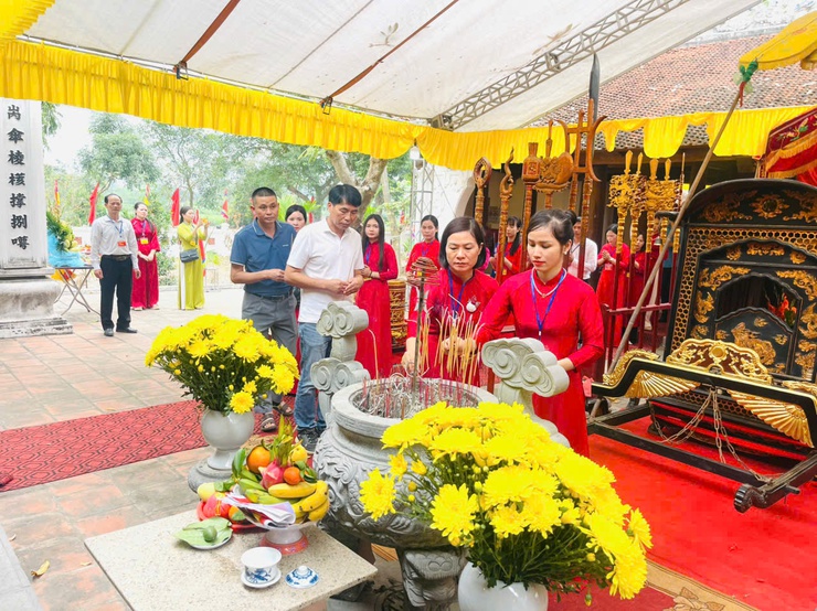 Phúc Lộc: Long trọng khai mạc lễ hội truyền thống làng Sen Chiểu xuân Bính Ngọ 2026- Ảnh 14.