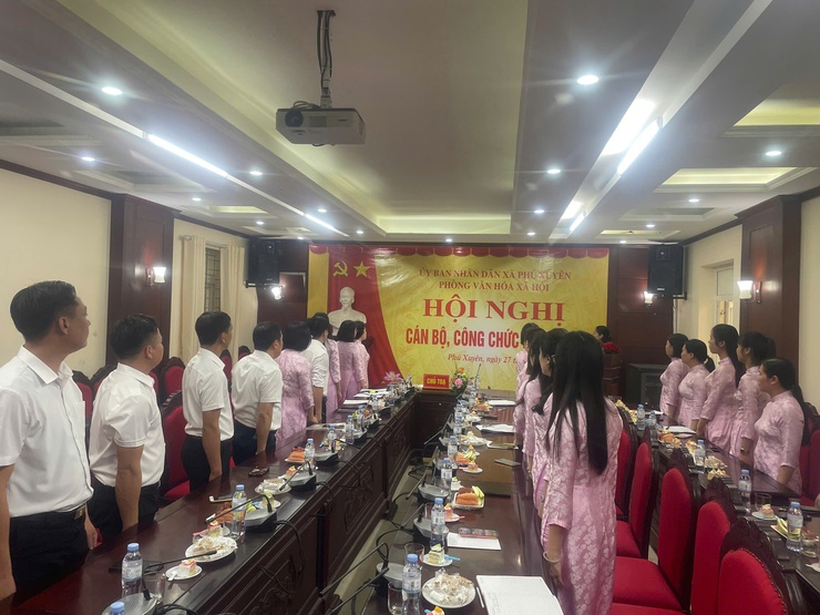  Phòng Văn hóa – Xã hội xã Phú Xuyên tổ chức
         Hội nghị cán bộ, công chức năm 2026
- Ảnh 2.
