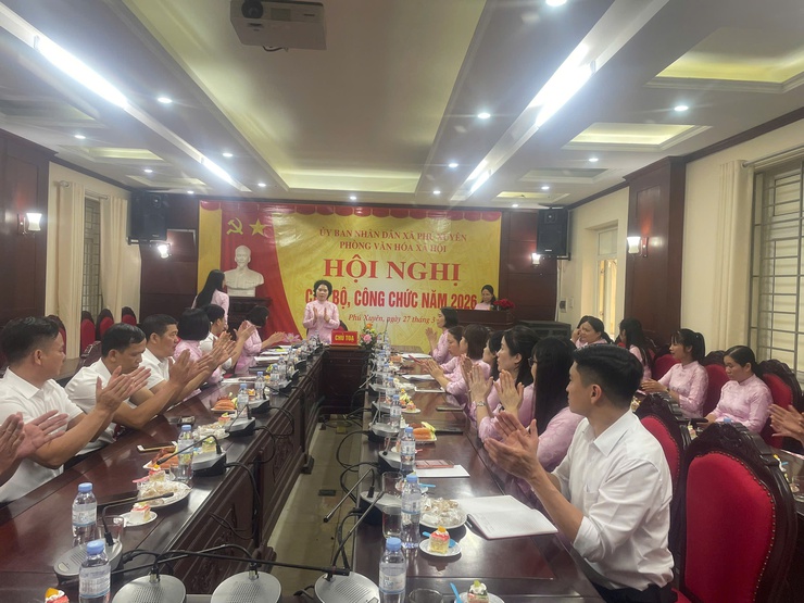  Phòng Văn hóa – Xã hội xã Phú Xuyên tổ chức
         Hội nghị cán bộ, công chức năm 2026
- Ảnh 1.