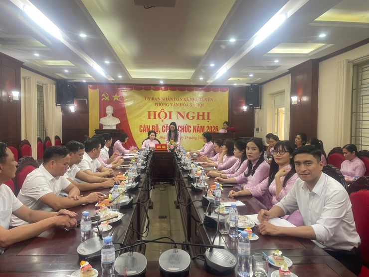 Phòng Văn hóa – Xã hội xã Phú Xuyên tổ chức
         Hội nghị cán bộ, công chức năm 2026
- Ảnh 4.