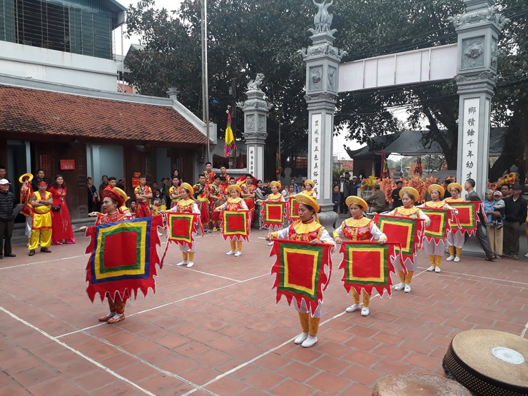 Tưng bừng các lễ hội truyền thống phường Long Biên- Ảnh 17.