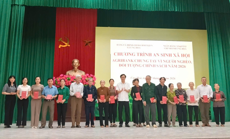 ỦY BAN MTTQ VIỆT NAM XÃ ỨNG HÒA TỔ CHỨC CHƯƠNG TRÌNH AN SINH XÃ HỘI, TỔNG KẾT CÔNG TÁC THAM GIA BẦU CỬ ĐẠI BIỂU QUỐC HỘI VÀ HĐND CÁC CẤP NHIỆM KỲ 2026–2031- Ảnh 1.