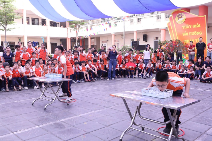 Trường Tiểu học Cổ Nhuế 2A tổ chức Ngày hội "Thiếu nhi vui khỏe - Tiến bước lên Đoàn" chào mừng kỷ niệm 95 năm ngày thành lập Đoàn TNCS Hồ Chí Minh (26/3/1931 - 26/3/2026) và 85 năm ngày thành lập Đội TNTP Hồ Chí Minh (15/5/1941 - 15/5/2026).- Ảnh 11.