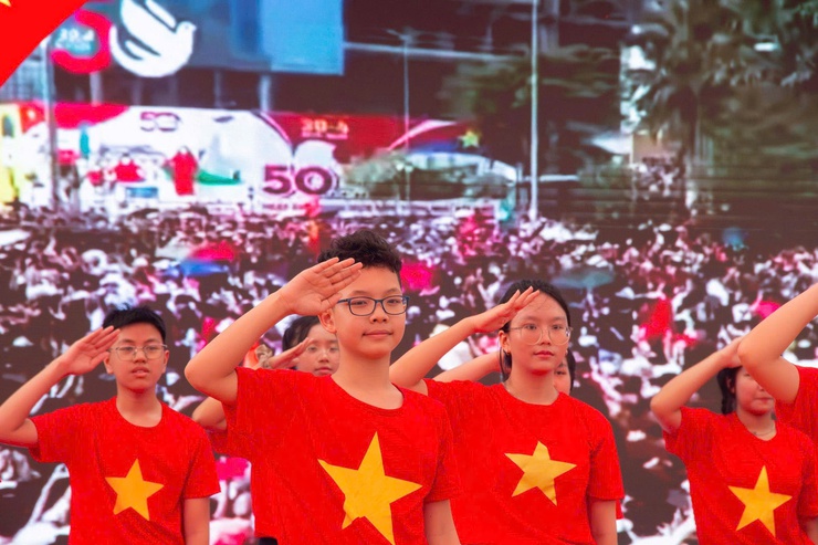 Tưng bừng hoạt động kỷ niệm 95 năm Ngày thành lập Đoàn TNCS Hồ Chí Minh (26/3/1931 – 26/3/2026) của Trường THCS Đức Thắng- Ảnh 4.