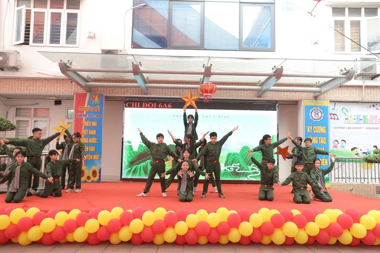 Tưng bừng hoạt động kỷ niệm 95 năm Ngày thành lập Đoàn TNCS Hồ Chí Minh (26/3/1931 – 26/3/2026) của Trường THCS Đức Thắng- Ảnh 8.