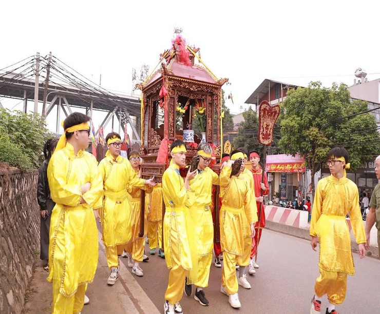 Lễ hội truyền thống Đình Đông Ngạc (Đình Vẽ) xuân Bính Ngọ năm 2026: Giữ gìn và phát huy giá trị văn hóa của ông cha để lại hội nhập văn hóa Thủ đô giàu bản sắc Thăng Long - Hà Nội.- Ảnh 3.