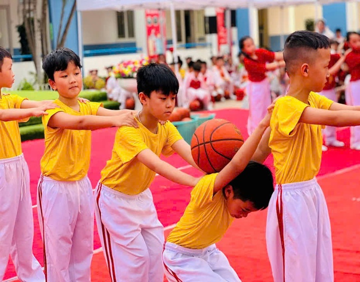 Sôi nổi ngày hội ‘Thiếu nhi vui khỏe – Tiến bước lên Đoàn’ của Trường Tiểu học Đông Ngạc A- Ảnh 8.