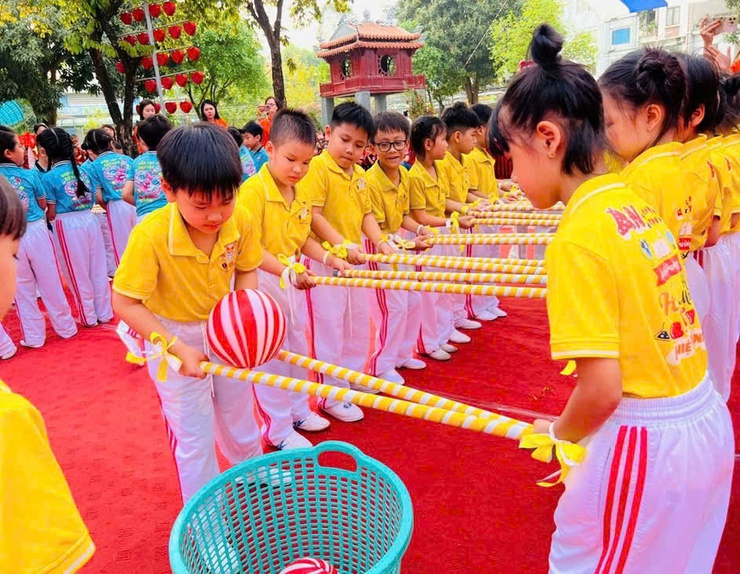 Sôi nổi ngày hội ‘Thiếu nhi vui khỏe – Tiến bước lên Đoàn’ của Trường Tiểu học Đông Ngạc A- Ảnh 11.