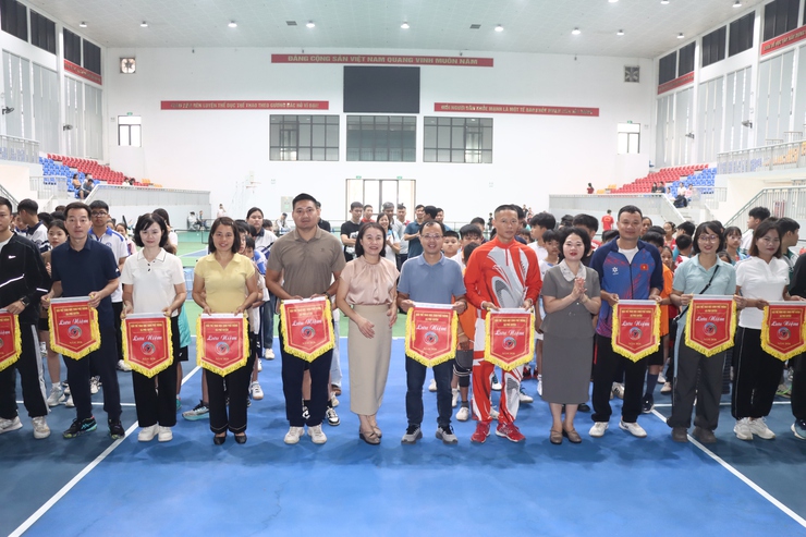 Khai mạc Giải thể thao học sinh xã Phú Xuyên năm học 2025 – 2026.- Ảnh 4.