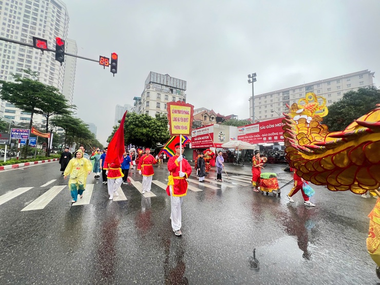 Lễ hội truyền thống làng Hạ Yên Quyết: Rước Thánh Phụng nghênh- Ảnh 5.