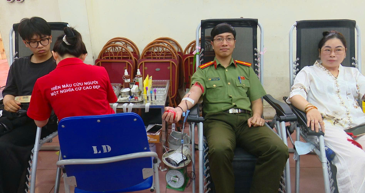 "Giọt hồng" lan tỏa yêu thương tại xã Liên Minh- Ảnh 8.