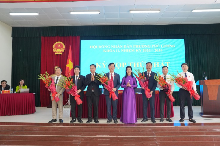 Kỳ họp thứ nhất, HĐND phường Phú Lương khóa II, nhiệm kỳ 2026 – 2031- Ảnh 4.