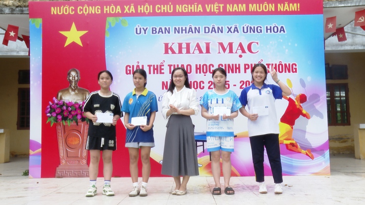 SÔI NỔI CÁC NỘI DUNG THI ĐẤU KHỐI THCS TẠI GIẢI THỂ THAO HỌC SINH XÃ ỨNG HÒA NĂM HỌC 2025–2026- Ảnh 15.