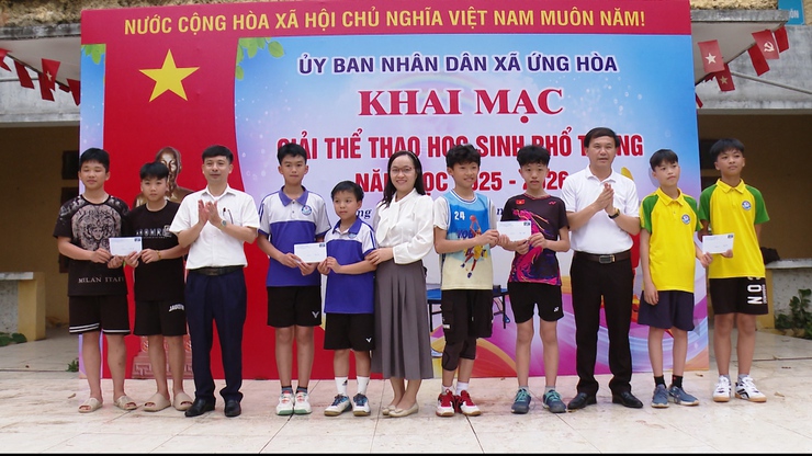 SÔI NỔI CÁC NỘI DUNG THI ĐẤU KHỐI THCS TẠI GIẢI THỂ THAO HỌC SINH XÃ ỨNG HÒA NĂM HỌC 2025–2026- Ảnh 4.
