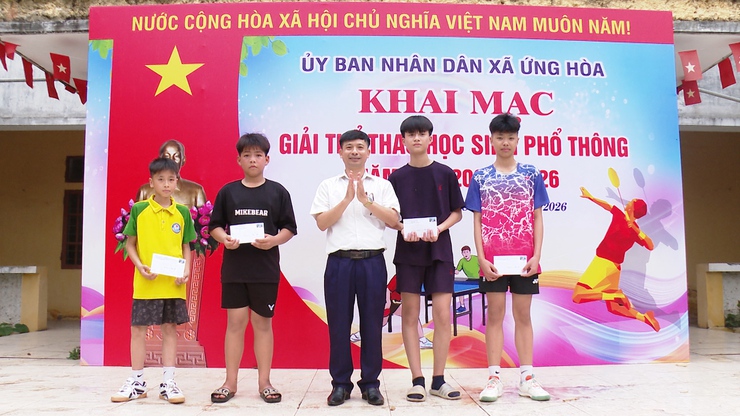 SÔI NỔI CÁC NỘI DUNG THI ĐẤU KHỐI THCS TẠI GIẢI THỂ THAO HỌC SINH XÃ ỨNG HÒA NĂM HỌC 2025–2026- Ảnh 13.