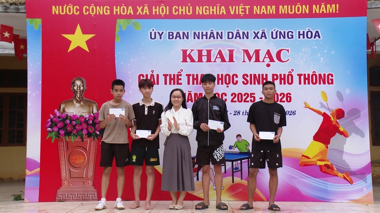 SÔI NỔI CÁC NỘI DUNG THI ĐẤU KHỐI THCS TẠI GIẢI THỂ THAO HỌC SINH XÃ ỨNG HÒA NĂM HỌC 2025–2026- Ảnh 17.