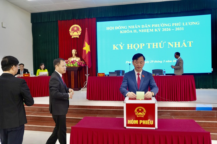 Kỳ họp thứ nhất, HĐND phường Phú Lương khóa II, nhiệm kỳ 2026 – 2031- Ảnh 2.