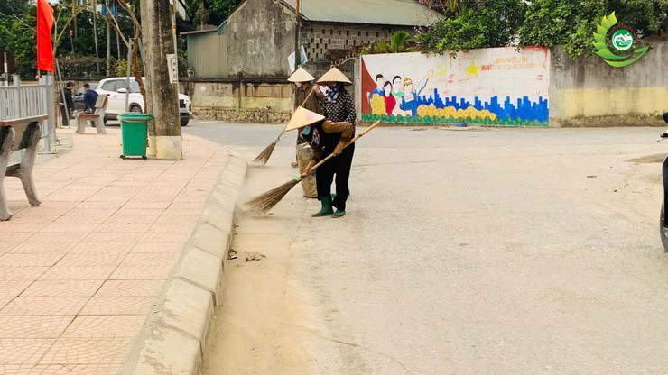 Phú Cát phát động phong trào toàn dân bảo vệ môi trường, ký cam kết với các thôn trên địa bàn- Ảnh 10.