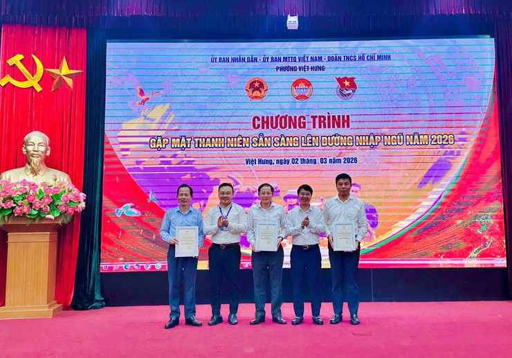 Chương trình báo công dâng Bác, gặp mặt tân binh sẵn sàng lên đường nhập ngũ năm 2026- Ảnh 17.