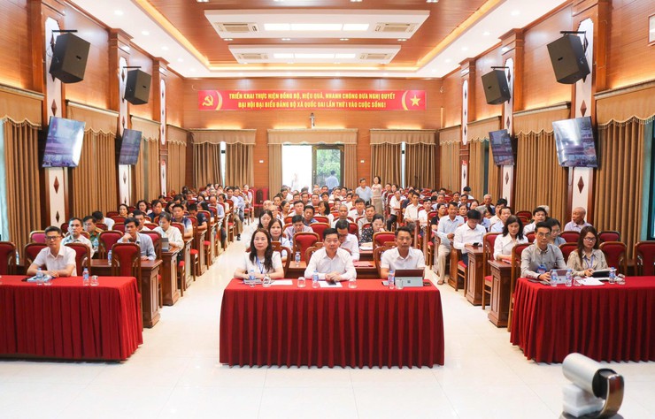 Ứng cử viên đại biểu Quốc hội khóa XVI, nhiệm kỳ 2026 - 2031 tiếp xúc cử tri Đơn vị bầu cử số 9- Ảnh 2.