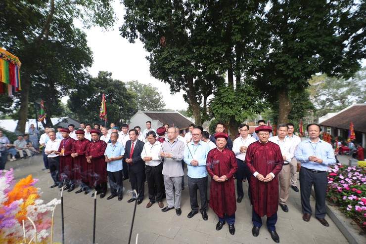 LỄ KHAI HỘI TẢN VIÊN SƠN THÁNH NĂM 2026 TẠI DI TÍCH LỊCH SỬ VĂN HÓA QUỐC GIA ĐỀN HẠ- Ảnh 2.