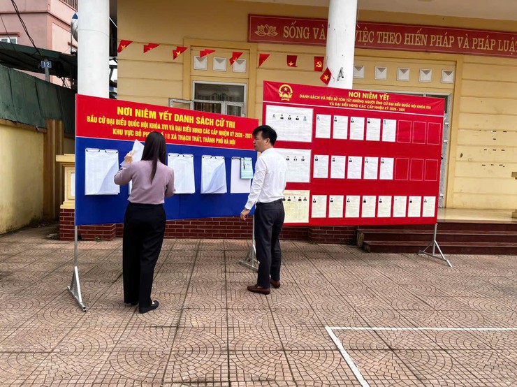 Xã Thạch Thất công khai danh sách người ứng cử đại biểu Quốc hội và HĐND các cấp, tạo điều kiện để cử tri nghiên cứu, lựa chọn đại biểu tiêu biểu- Ảnh 6.