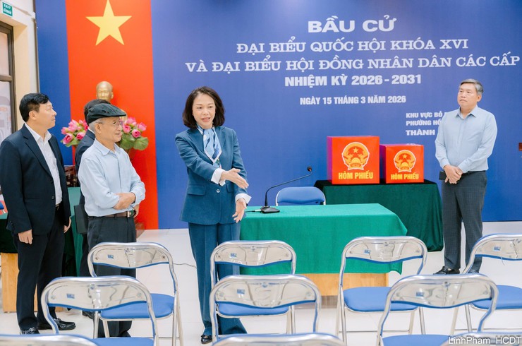 ỦY BAN BẦU CỬ PHƯỜNG HỒNG HÀ TIẾP ĐOÀN KIỂM TRA CỦA UBND THÀNH PHỐ VỀ CÔNG TÁC TRIỂN KHAI KẾ HOẠCH BẦU CỬ QUỐC HỘI KHÓA XVI VÀ ĐẠI BIỂU HĐND CÁC CẤP, NHIỆM KỲ 2026-2031- Ảnh 8.