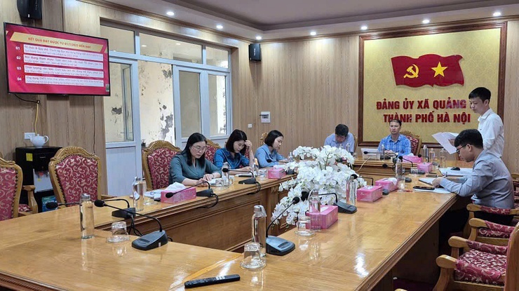 Chi bộ Ban Xây dựng Đảng xã Quảng Bị tổ chức sinh hoạt chính trị và sinh hoạt chuyên đề quý I/2026- Ảnh 3.