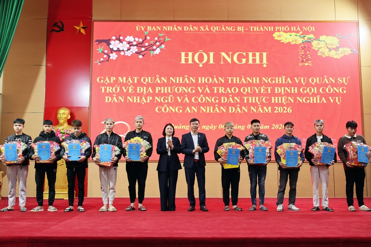 Tuổi trẻ Quảng Bị sẵn sàng lên đường bảo vệ Tổ quốc, viết tiếp truyền thống quê hương anh hùng- Ảnh 8.