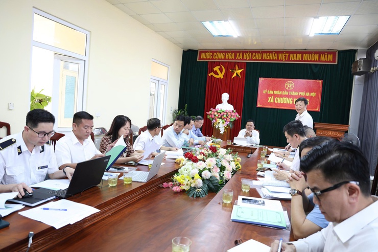 Đoàn kiểm tra liên ngành Thành phố: Kiểm tra quản lý giết mổ, vận chuyển, kinh doanh động vật tại xã Chương Dương- Ảnh 1.