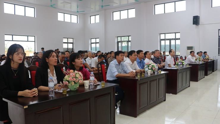 MỸ ĐỨC: CỬ TRI ĐƠN VỊ BẦU CỬ SỐ 3 TIẾP XÚC VỚI CÁC ỨNG CỬ VIÊN- Ảnh 4.