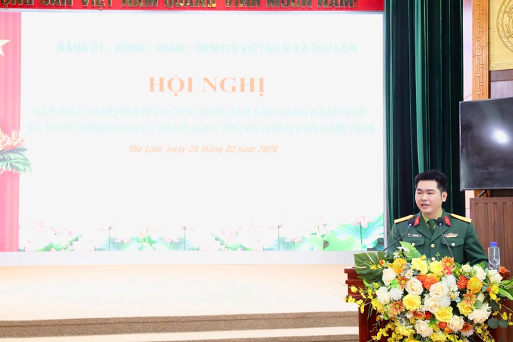 Xã Thư Lâm tổ chức Hội nghị gặp mặt, giao nhiệm vụ cho các công dân sẵn sàng nhập ngũ và thực hiện nghĩa vụ tham gia Công an nhân dân năm 2026- Ảnh 5.