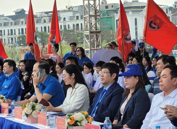 Hà Nội ký kết hợp tác “Hành chính số – Thanh niên số”: Phát huy vai trò xung kích của tuổi trẻ trong chuyển đổi số Thủ đô- Ảnh 3.