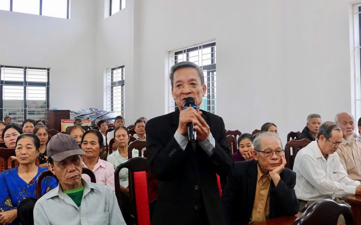 MỸ ĐỨC: CỬ TRI ĐƠN VỊ BẦU CỬ SỐ 3 TIẾP XÚC VỚI CÁC ỨNG CỬ VIÊN- Ảnh 13.