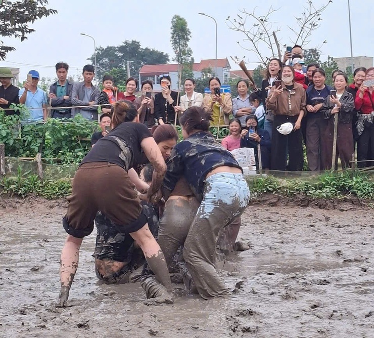 HỘI LÀNG PHƯƠNG NHỊ – GÌN GIỮ HỒN QUÊ TRONG MÙA XUÂN MỚI- Ảnh 6.