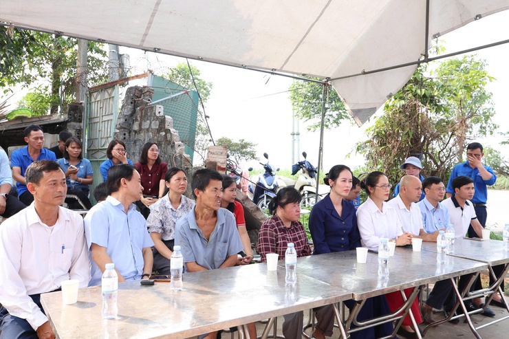 Vân Đình khởi công xây dựng “Nhà khăn quàng đỏ” cho gia đình học sinh khó khăn- Ảnh 1.