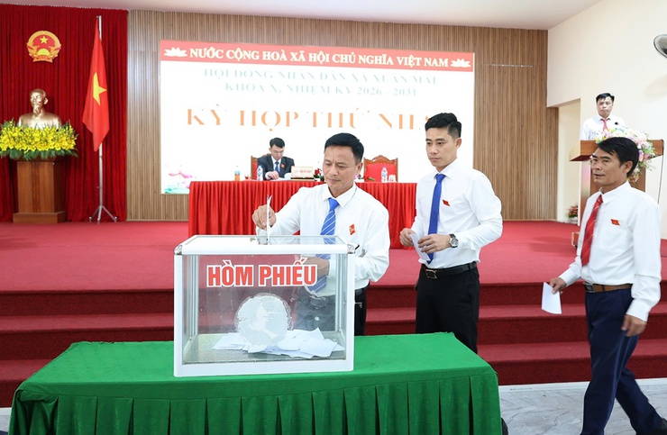 HĐND xã Xuân Mai tổ chức thành công kỳ họp thứ Nhất, kiện toàn nhân sự chủ chốt- Ảnh 11.