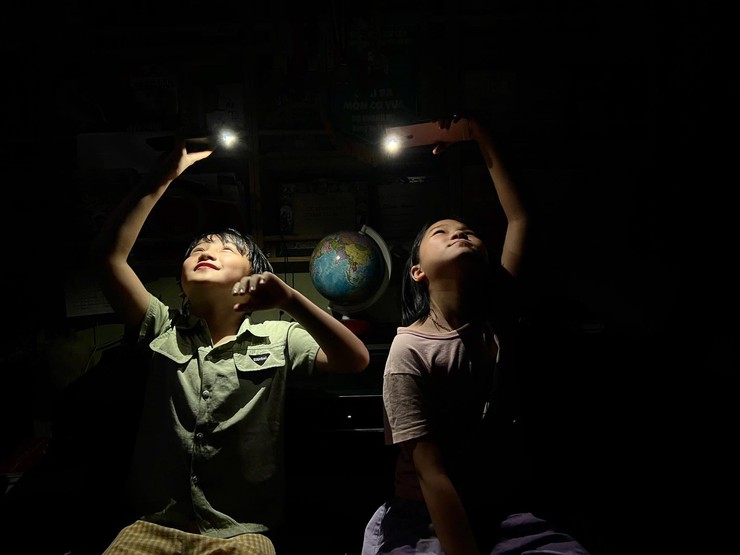 HƯỞNG ỨNG GIỜ TRÁI ĐẤT LAN TỎA HÀNH ĐỘNG XANH- Ảnh 4.