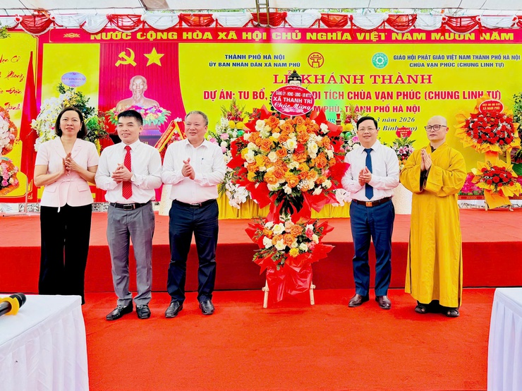 Chùa Vạn Phúc (Chung Linh Tự): Gìn giữ hồn cốt di sản, lan tỏa giá trị tâm linh cộng đồng- Ảnh 7.