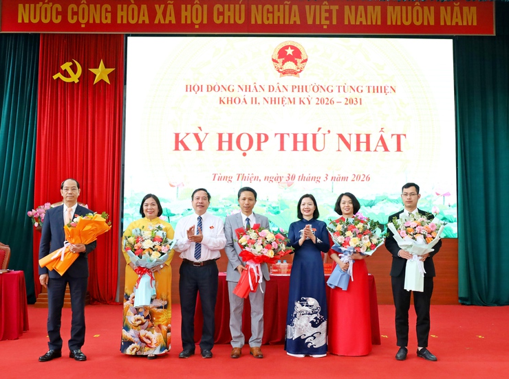 Phường Tùng Thiện tổ chức Kỳ họp thứ Nhất HĐND phường khóa II, nhiệm kỳ 2026–2031- Ảnh 8.