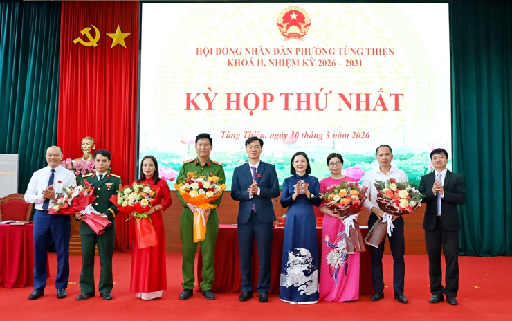 Phường Tùng Thiện tổ chức Kỳ họp thứ Nhất HĐND phường khóa II, nhiệm kỳ 2026–2031- Ảnh 9.