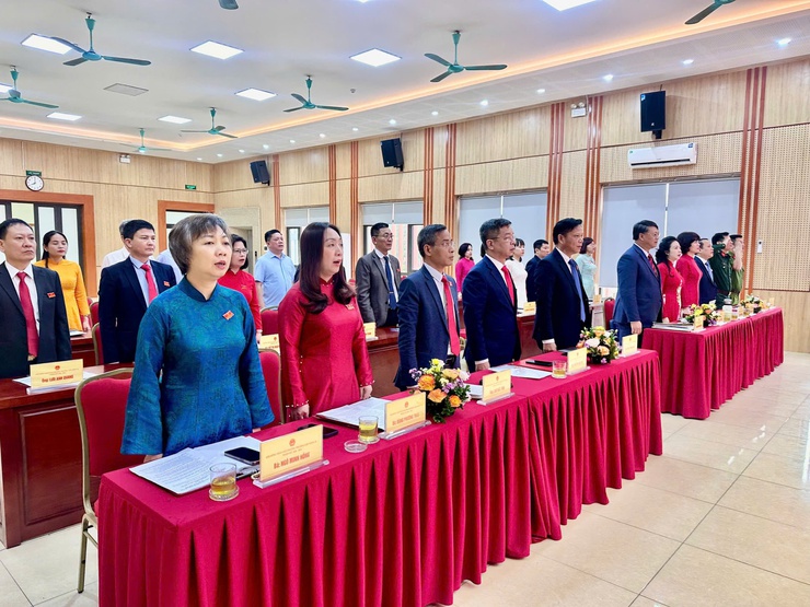 Kỳ họp thứ nhất HĐND phường Phương Liệt khóa II, khởi đầu tốt đẹp cho một nhiệm kỳ mới- Ảnh 2.