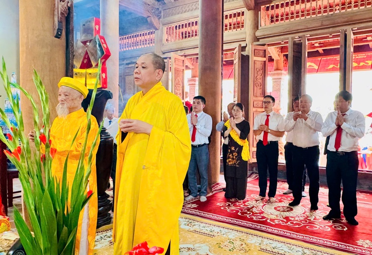 Chùa Vạn Phúc (Chung Linh Tự): Gìn giữ hồn cốt di sản, lan tỏa giá trị tâm linh cộng đồng- Ảnh 19.