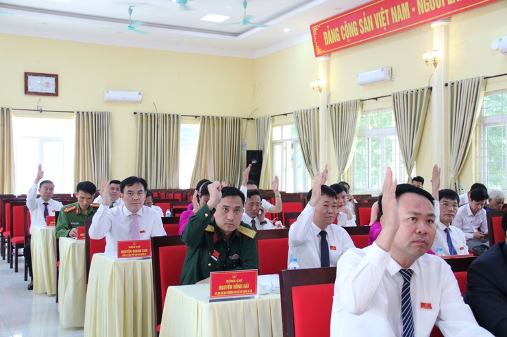 Hội đồng nhân dân xã Hòa Lạc khóa II, nhiệm kỳ 2026–2031 tổ chức Kỳ họp thứ Nhất, kiện toàn tổ chức bộ máy chính quyền địa phương- Ảnh 18.