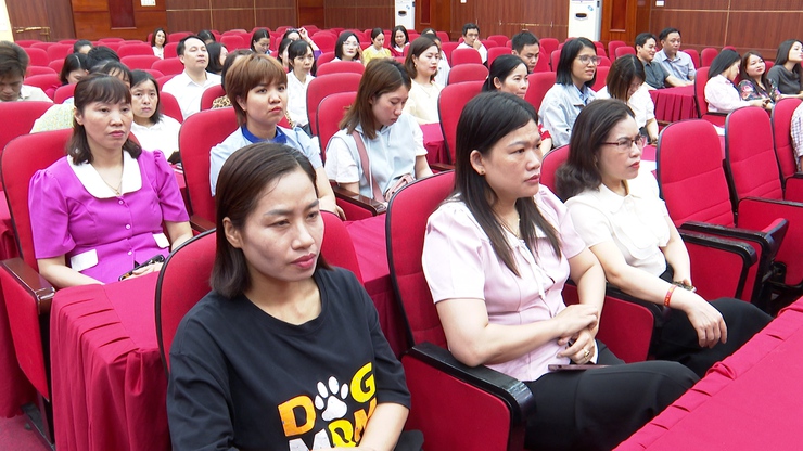 Xã Phú Xuyên: Tham gia tập huấn kỹ năng về trợ lý ảo Ai dùng chung cho cán bộ Công chức, viên chức.- Ảnh 7.