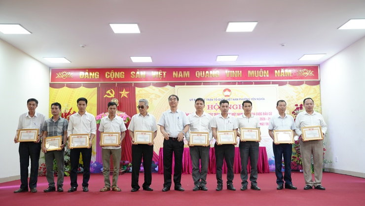 Ủy ban MTTQ Việt Nam phường Yên Nghĩa tổ chức hội nghị tổng kết công tác Mặt trận tham gia cuộc bầu cử đại biểu Quốc hội khóa XVI và đại biểu HĐND các cấp nhiệm kỳ 2026 - 2031- Ảnh 8.
