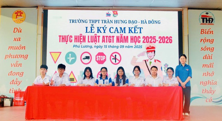 Tăng cường giáp dục an toàn giao thông trong trường học: rõ người, rõ việc, rõ trách nhiệm- Ảnh 1.
