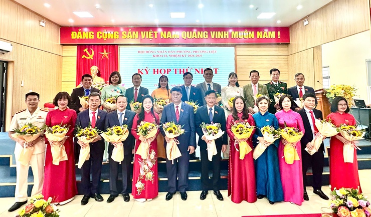 Kỳ họp thứ nhất HĐND phường Phương Liệt khóa II, khởi đầu tốt đẹp cho một nhiệm kỳ mới- Ảnh 6.